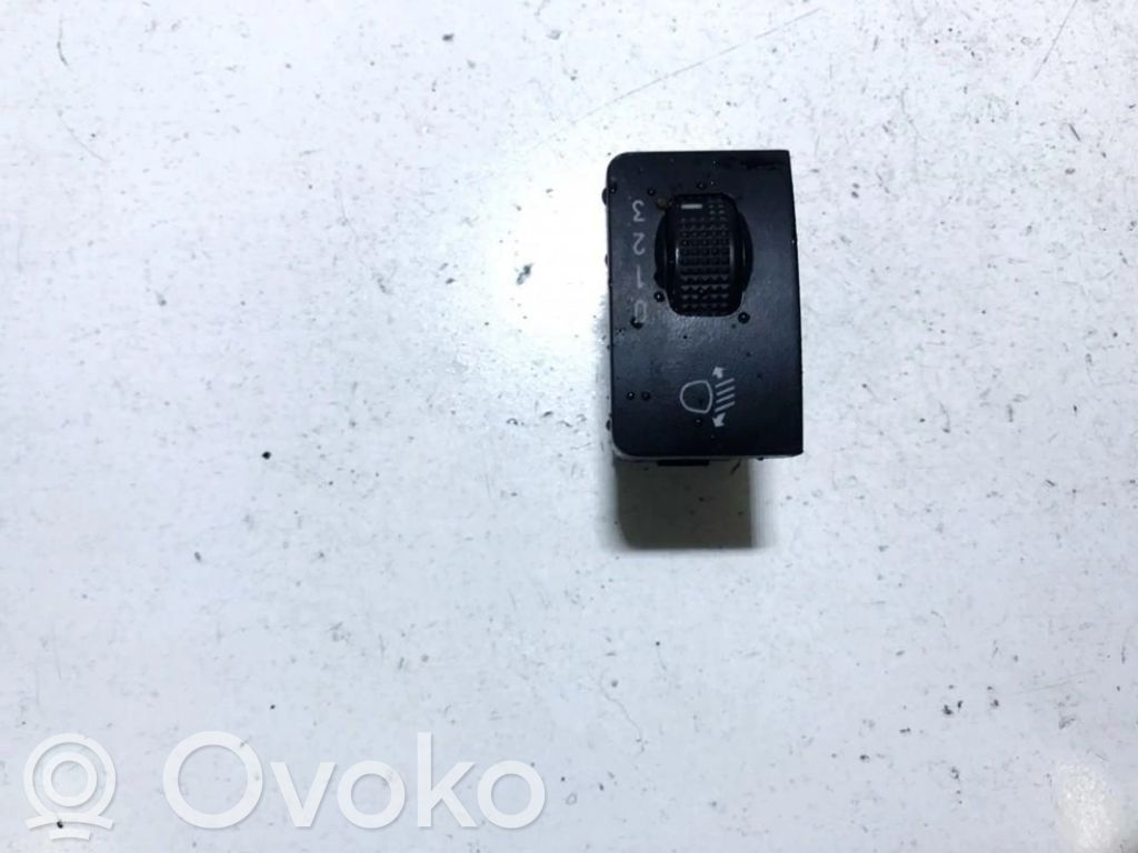 Chevrolet Tacuma Bouton commande réglage hauteur de phares