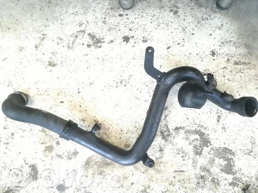 Volkswagen Golf V Tubo flessibile intercooler