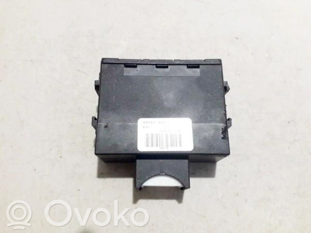 Toyota Avensis T250 Unidad de control/módulo inmovilizadora 