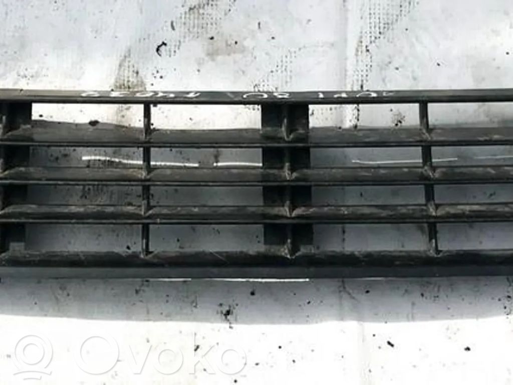 Grilă inferioară bară față   8A0807683A,8A0807683A
