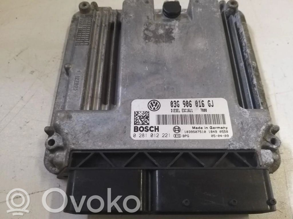 Volkswagen Golf V Unitate/modul de control motor 