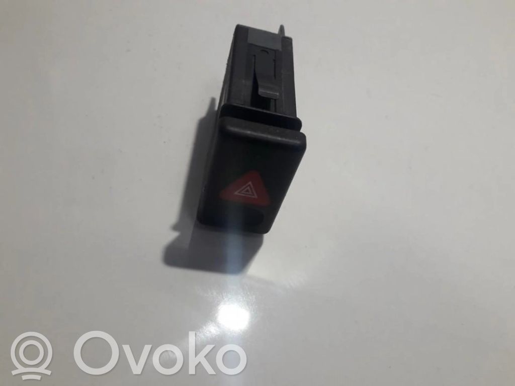 Botón interruptor de luz de peligro   7M5953235A,YM2113A350ABW,7M5953235A,YM2113A350ABW