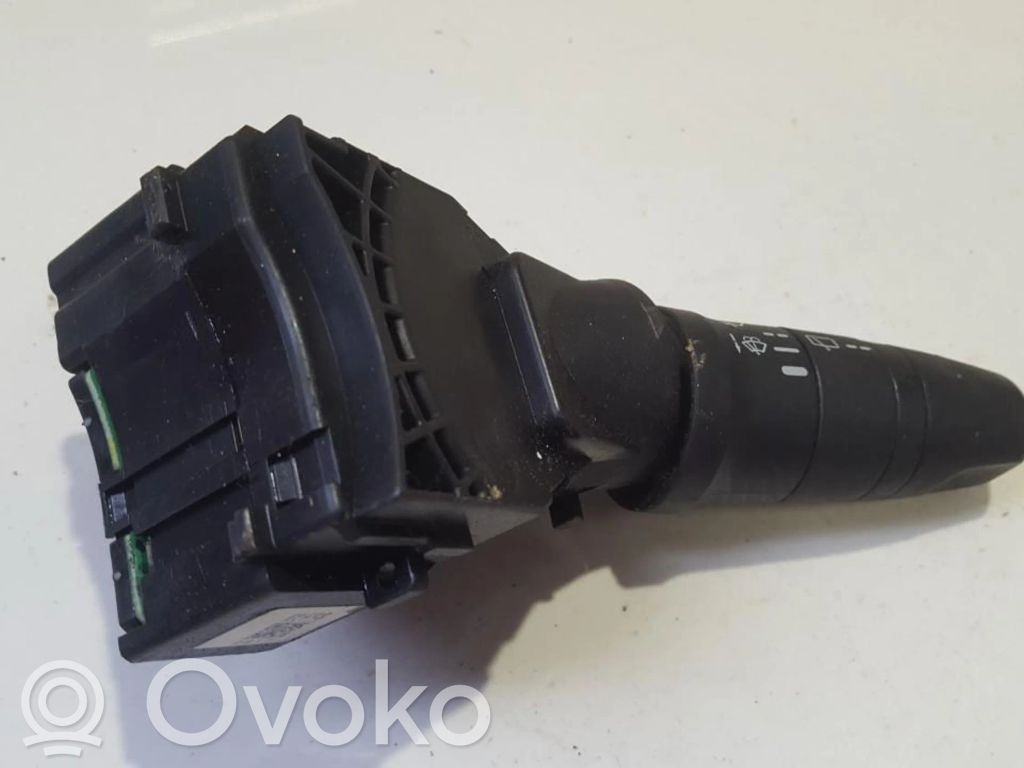 Nissan Almera N16 Leva comando tergicristalli 