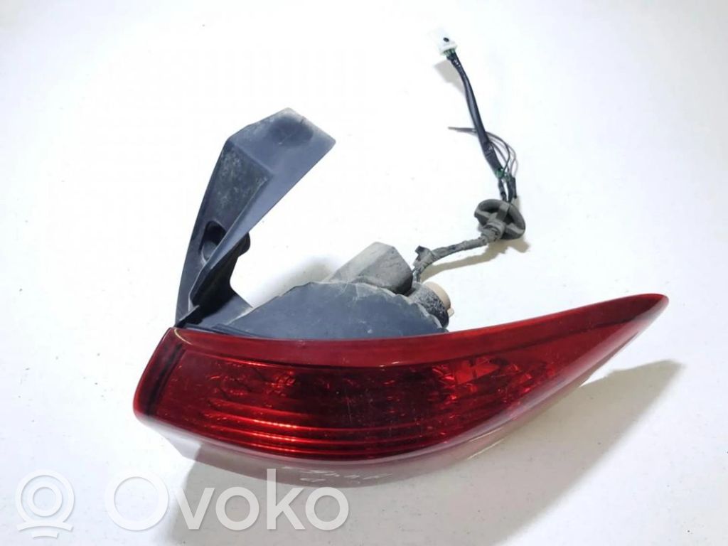 Subaru B9 Tribeca Lampă spate în caroserie 