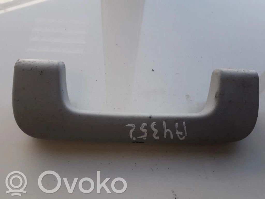Etukattokahva   8P0857607,8P0857607