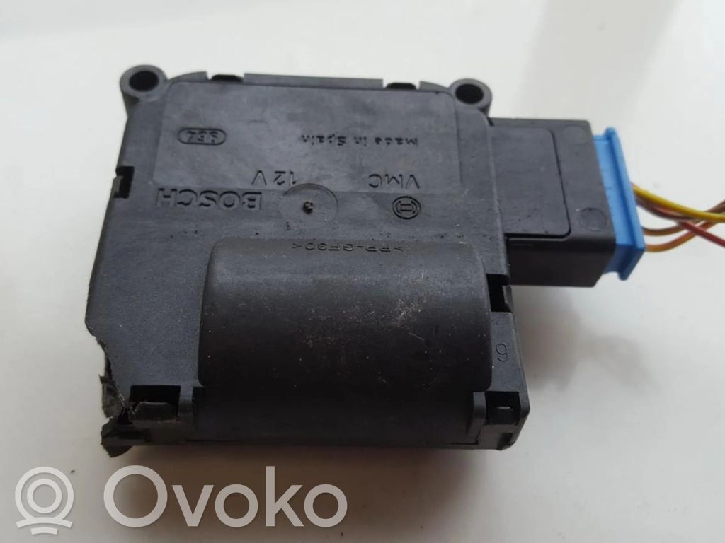 Audi A6 S6 C6 4F Motor/actuator clapetă aer 