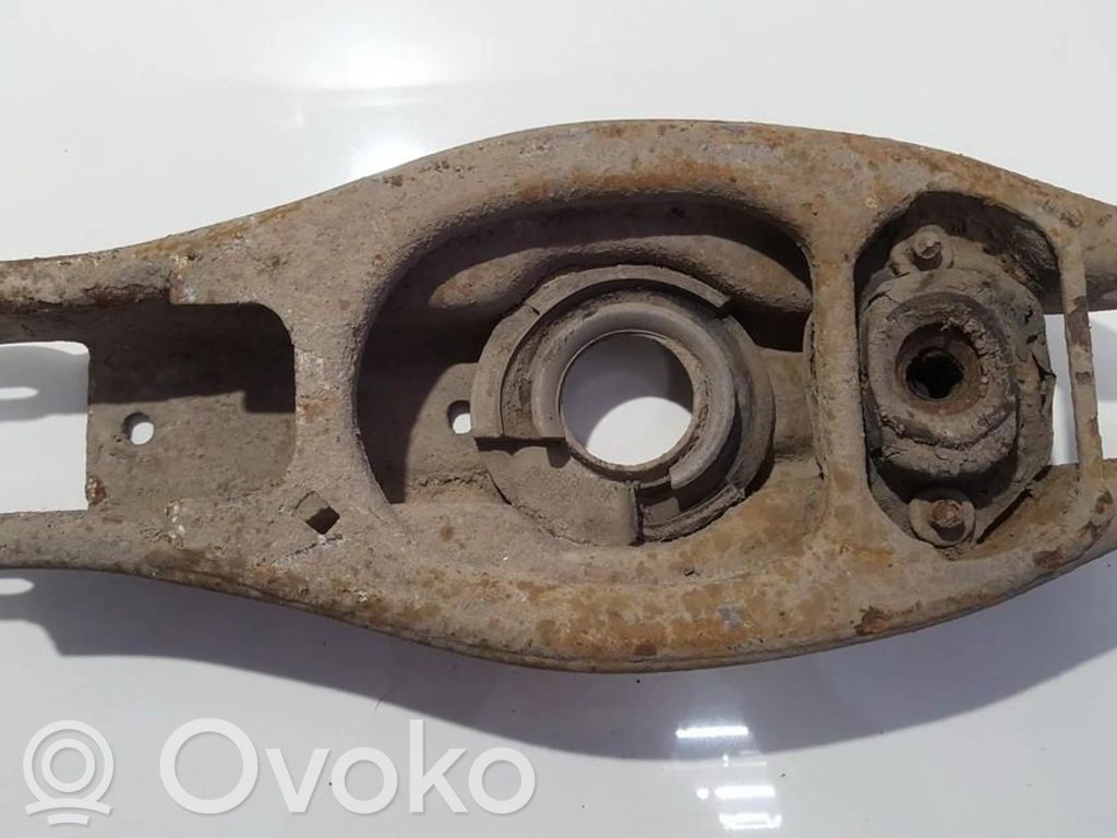 Querlenker Achsschenkel hinten