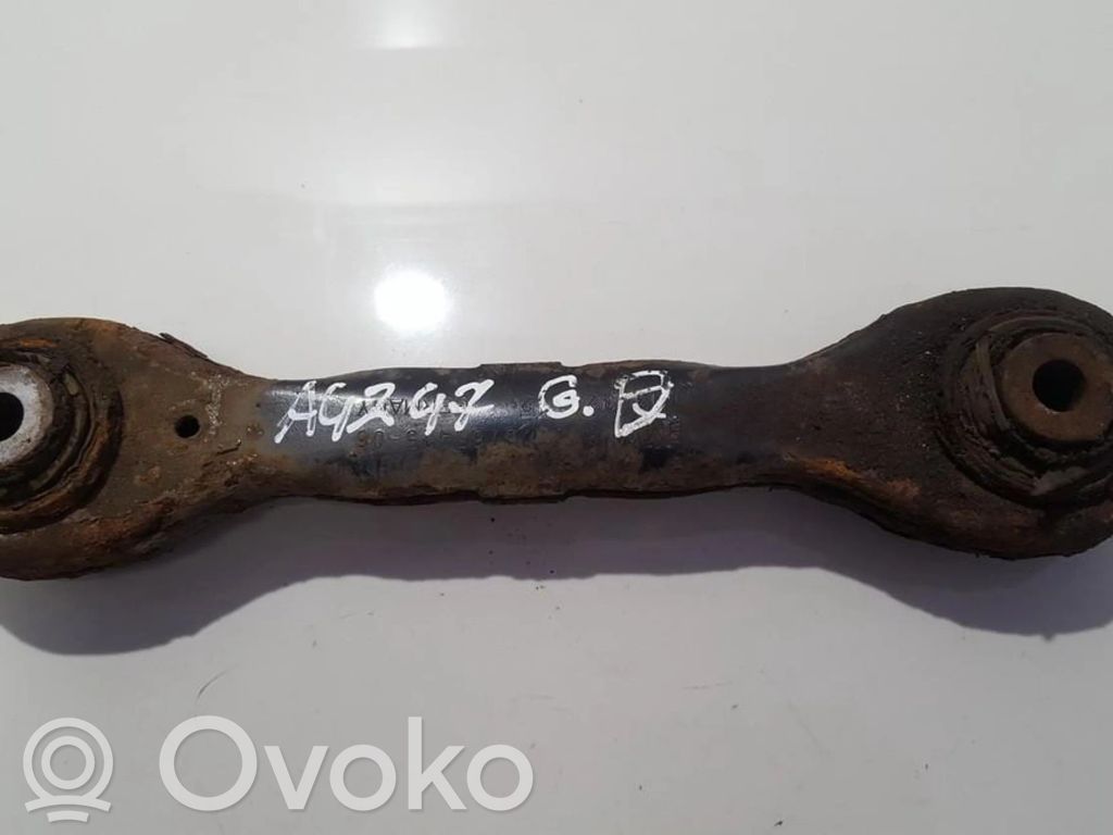 BMW 1 E81 E87 Basculă superioară spate 