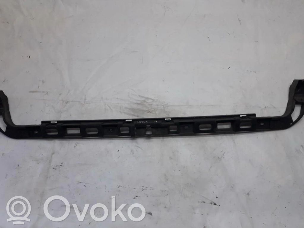 Volkswagen PASSAT B6 Staffa di rinforzo montaggio del paraurti posteriore