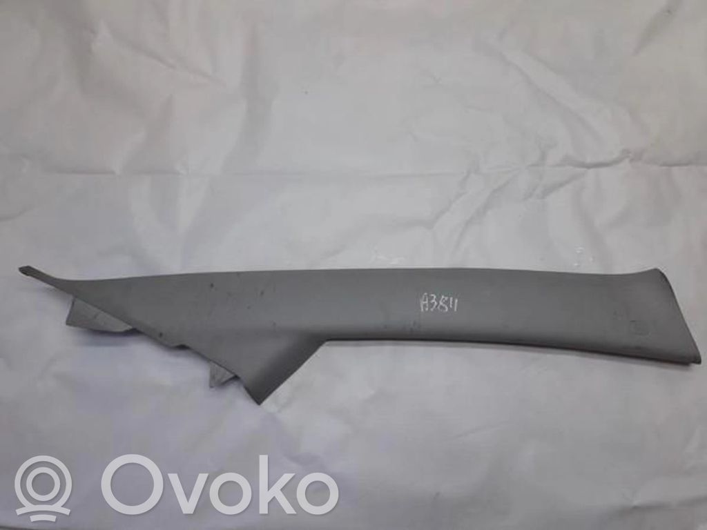 Mazda 5 Kita salono detalė 