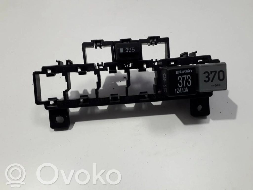 Audi A4 S4 B7 8E 8H Set scatola dei fusibili 