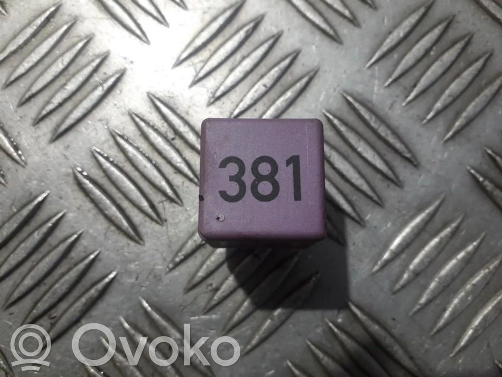 Alte relee   899516000,431951253G,431951253G,899516000