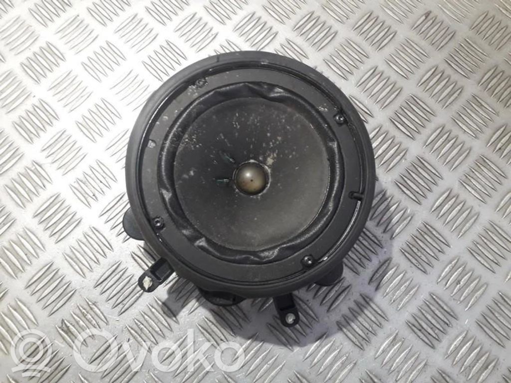 Audi A8 S8 D3 4E Front door speaker 