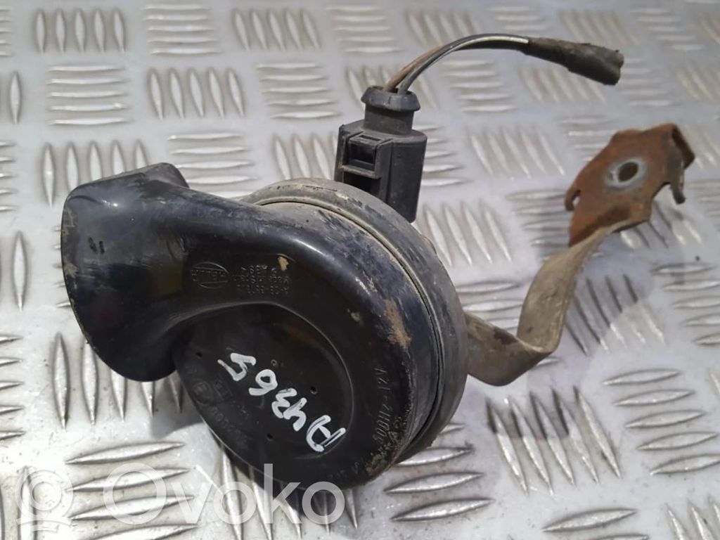 Volkswagen PASSAT B6 Äänimerkkilaite 