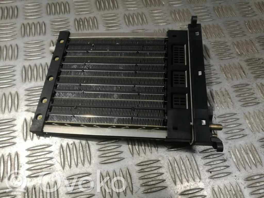Mercedes-Benz A W169 Radiator aerotermă electrică cabină 