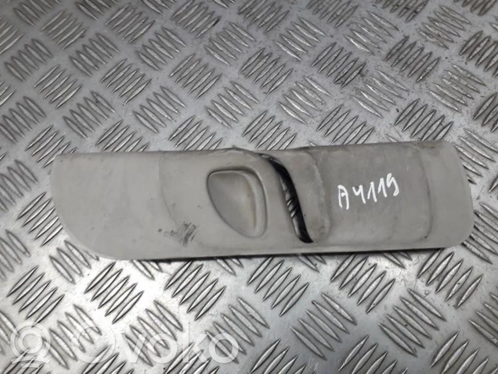 Opel Zafira A Altra parte interiore 