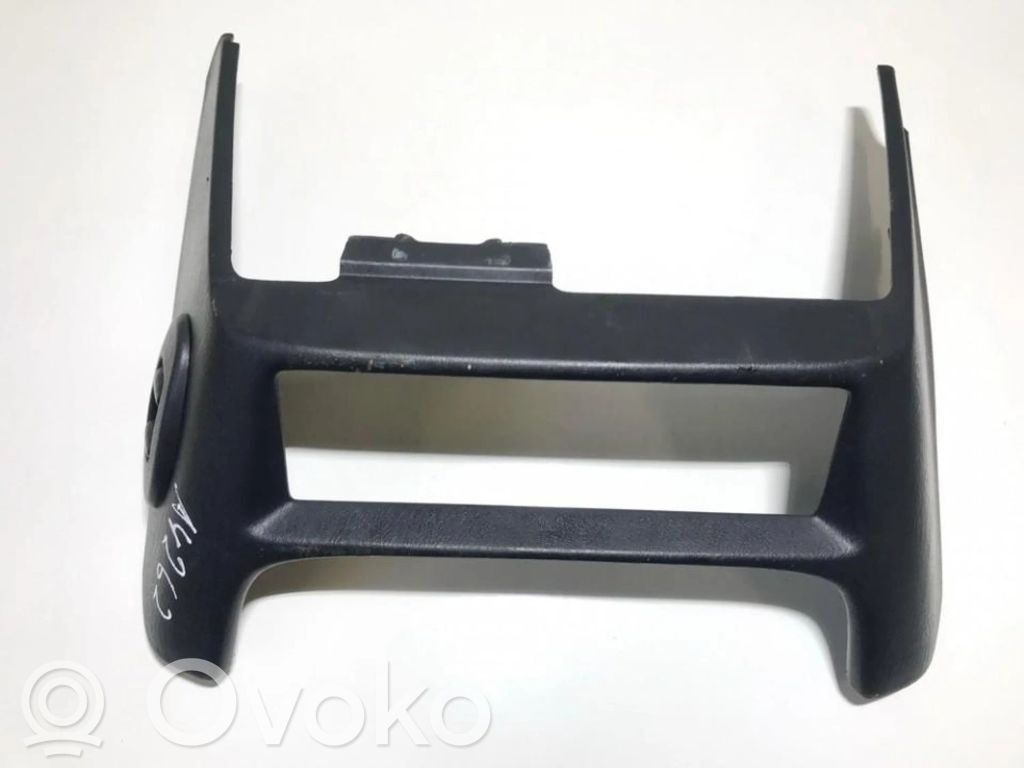 Nissan Almera N16 Altra parte interiore 