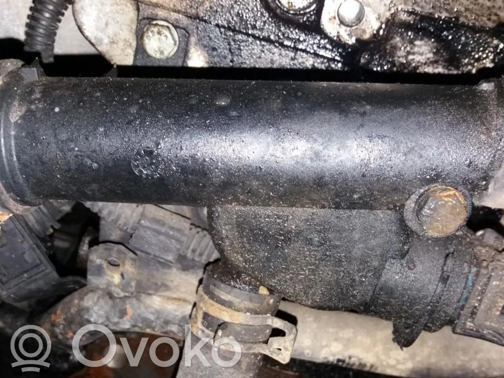 Volkswagen Golf IV Tuyau de liquide de refroidissement moteur