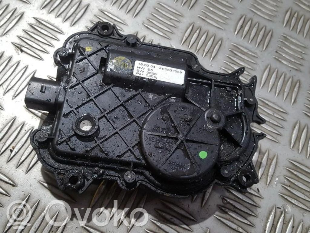 Audi A8 S8 D3 4E Muu ulkopuolen osa 