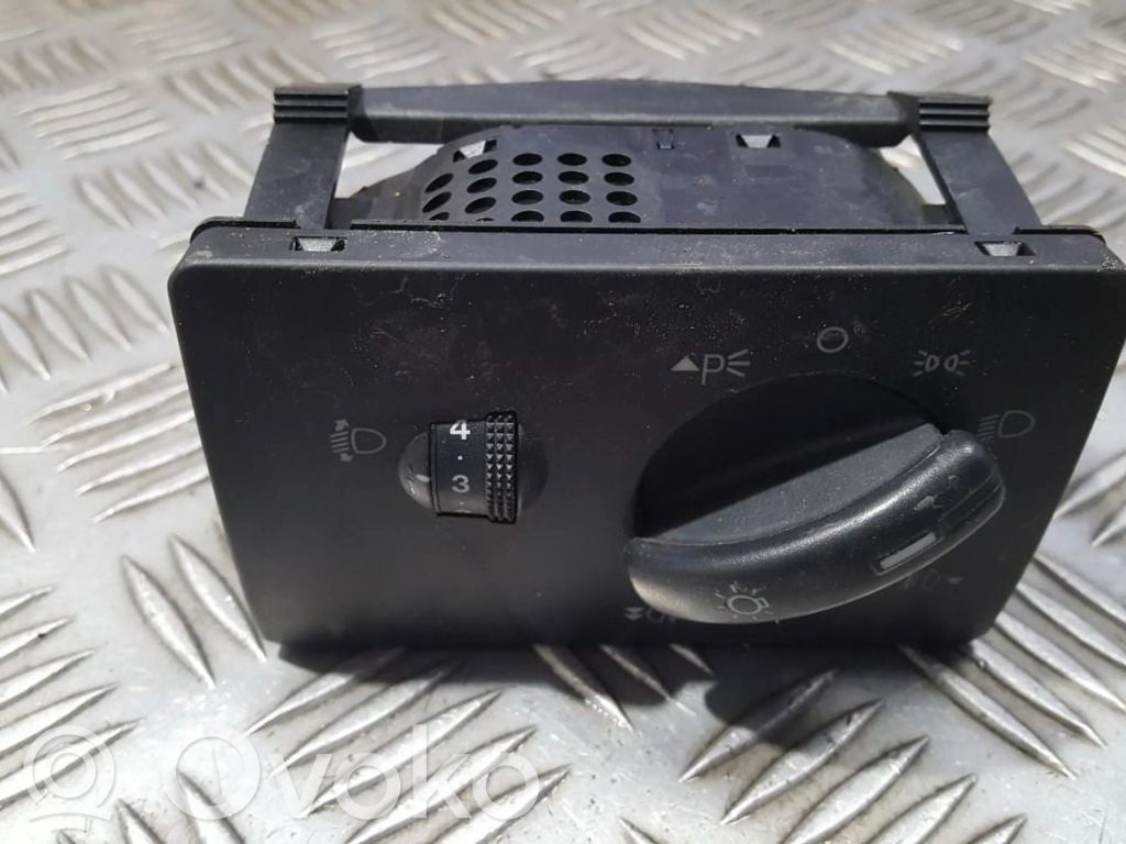 Interruptor de luz   4M5T13A024,4M5T13A024MA,4M5T13A024,4M5T13A024MA