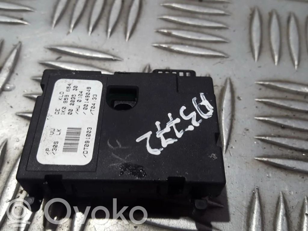 Uchwyt / Rączka regulacji kierownicy   1K0959654,00149049,00149049,1K0959654