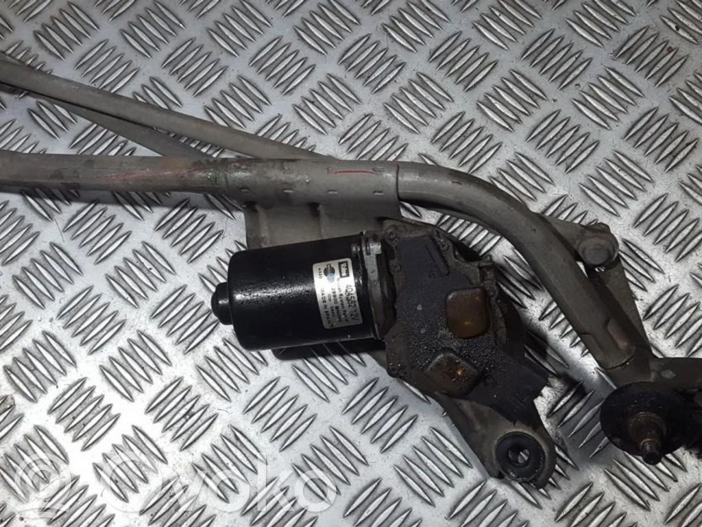 Nissan Almera N16 Mechanizm i silniczek wycieraczek szyby przedniej / czołowej 