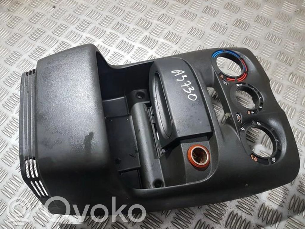 Fiat Punto (188) Altra parte interiore 