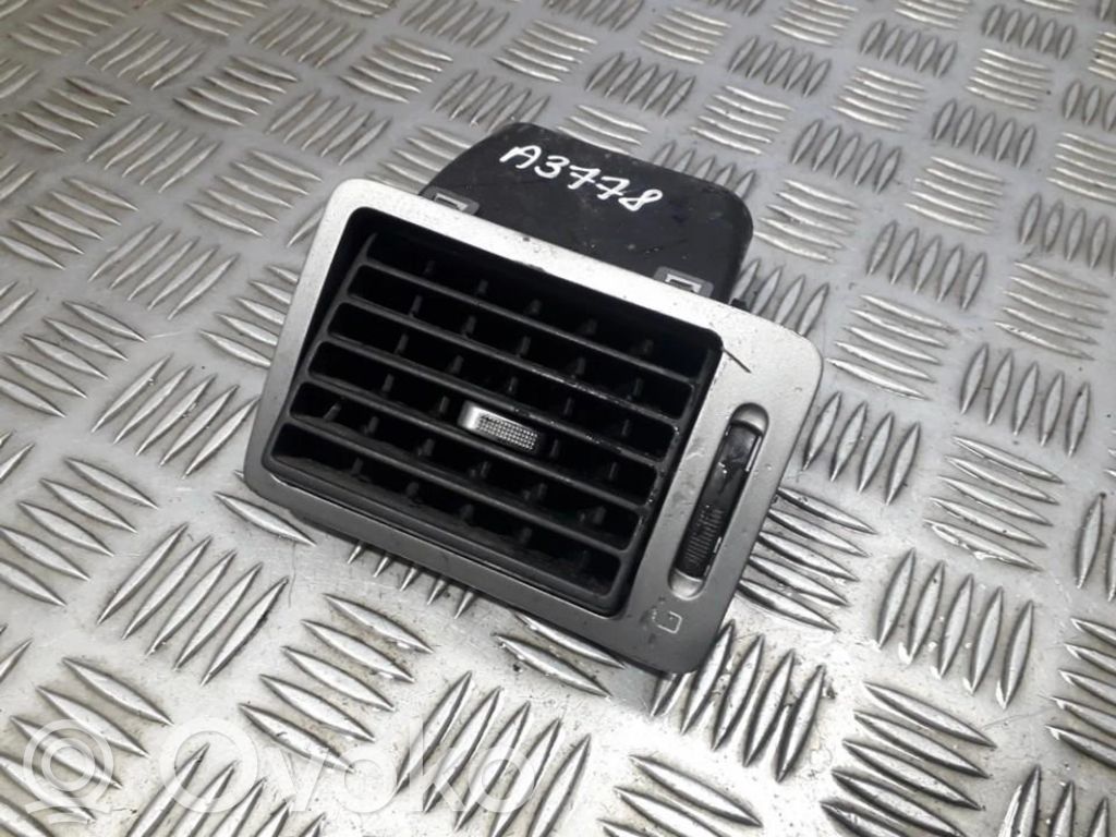 Peugeot 307 Copertura griglia di ventilazione laterale cruscotto 
