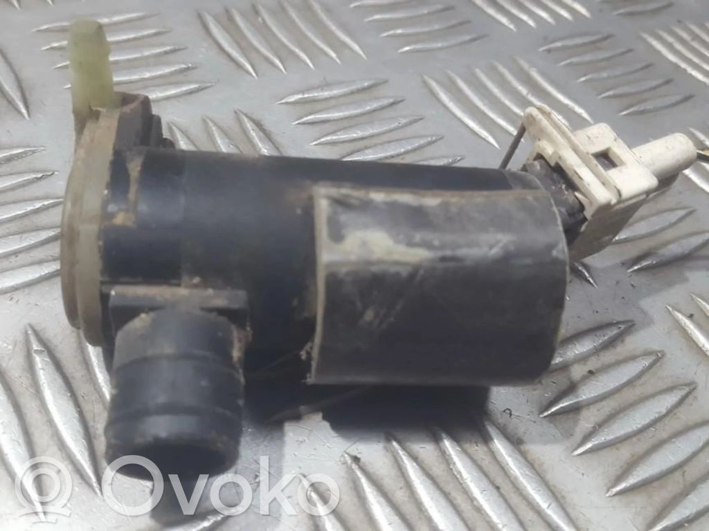 Ford Focus Windscreen/windshield washer pump 