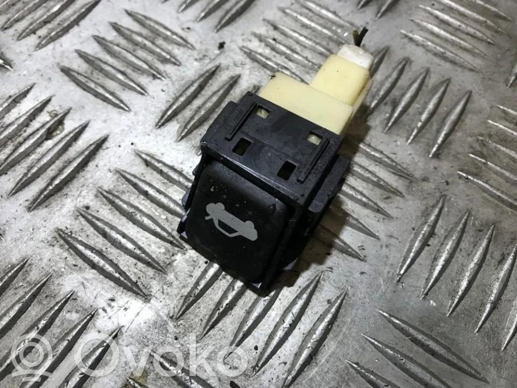 Tailgate opening switch   15A604,15A604