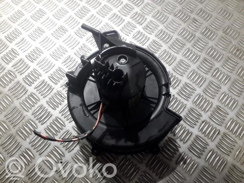 Opel Zafira B Ventola riscaldamento/ventilatore abitacolo 