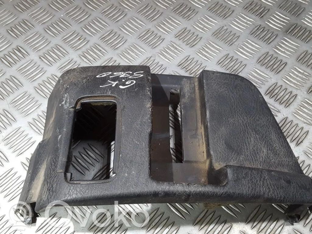 Toyota Avensis T220 Altra parte interiore