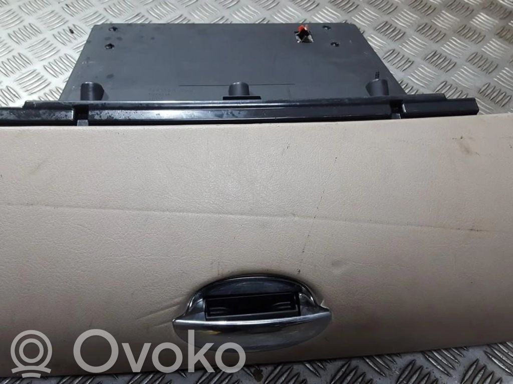 Rover 75 Daiktadėžė 