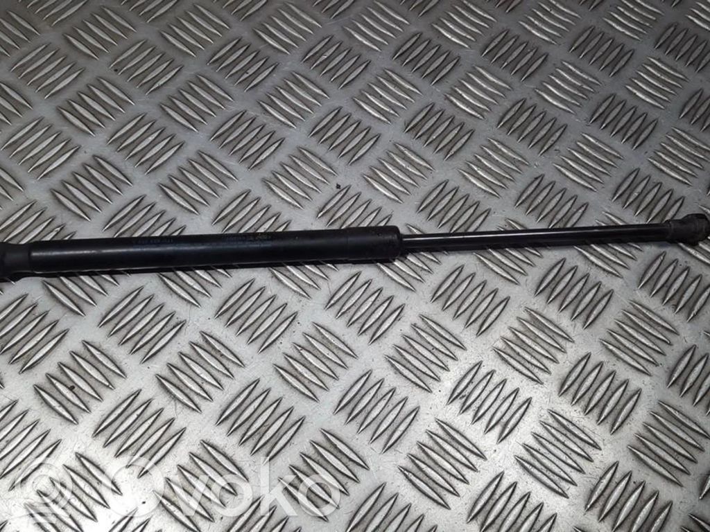 Volkswagen Caddy Amortizor capotă motor 