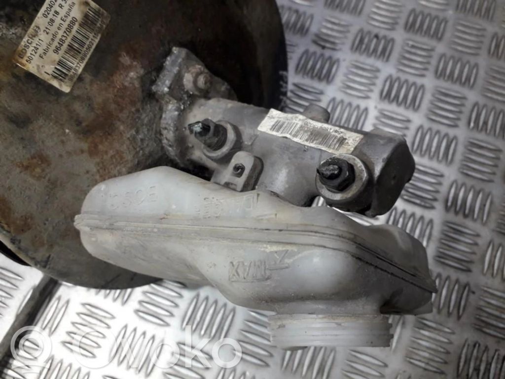 Główny cylinder hamulca   221710,221710