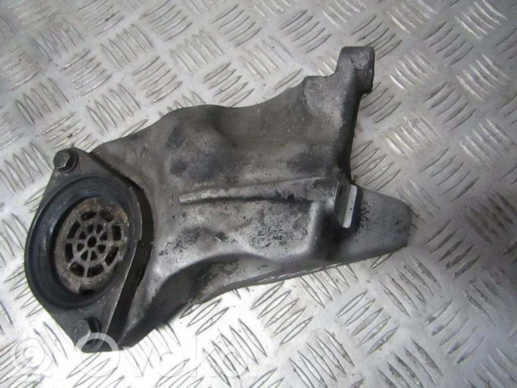 Audi A8 S8 D3 4E Supporto di montaggio del motore (usato)