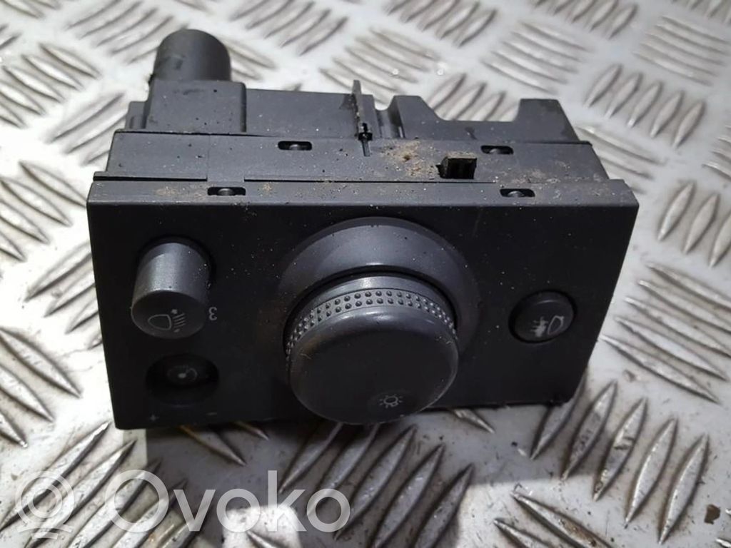 Opel Vectra C Light switch 