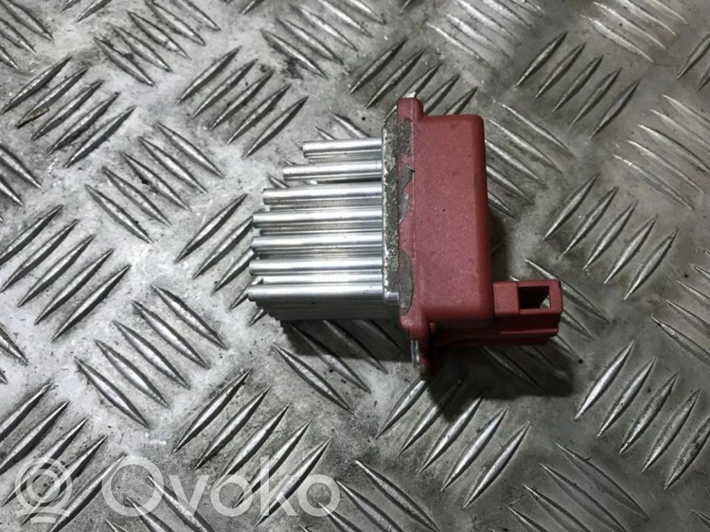 Audi A4 S4 B5 8D Motor aerotermă/rezistor ventilator 