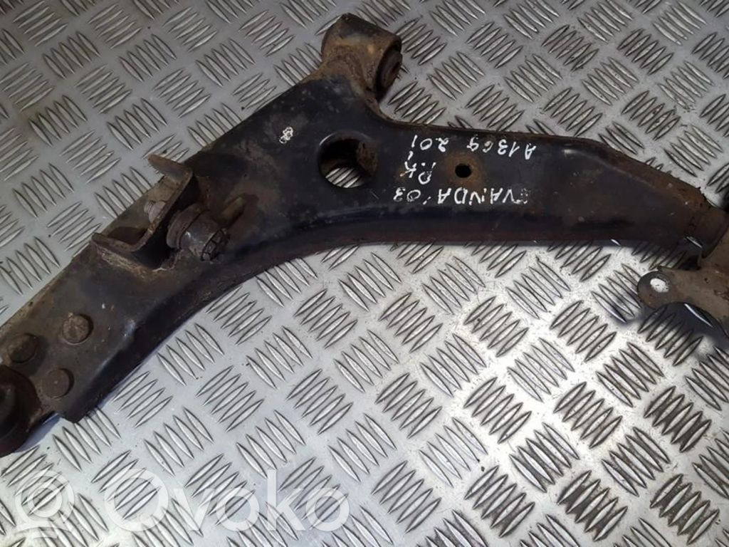Daewoo Evanda Basculă inferioară față 