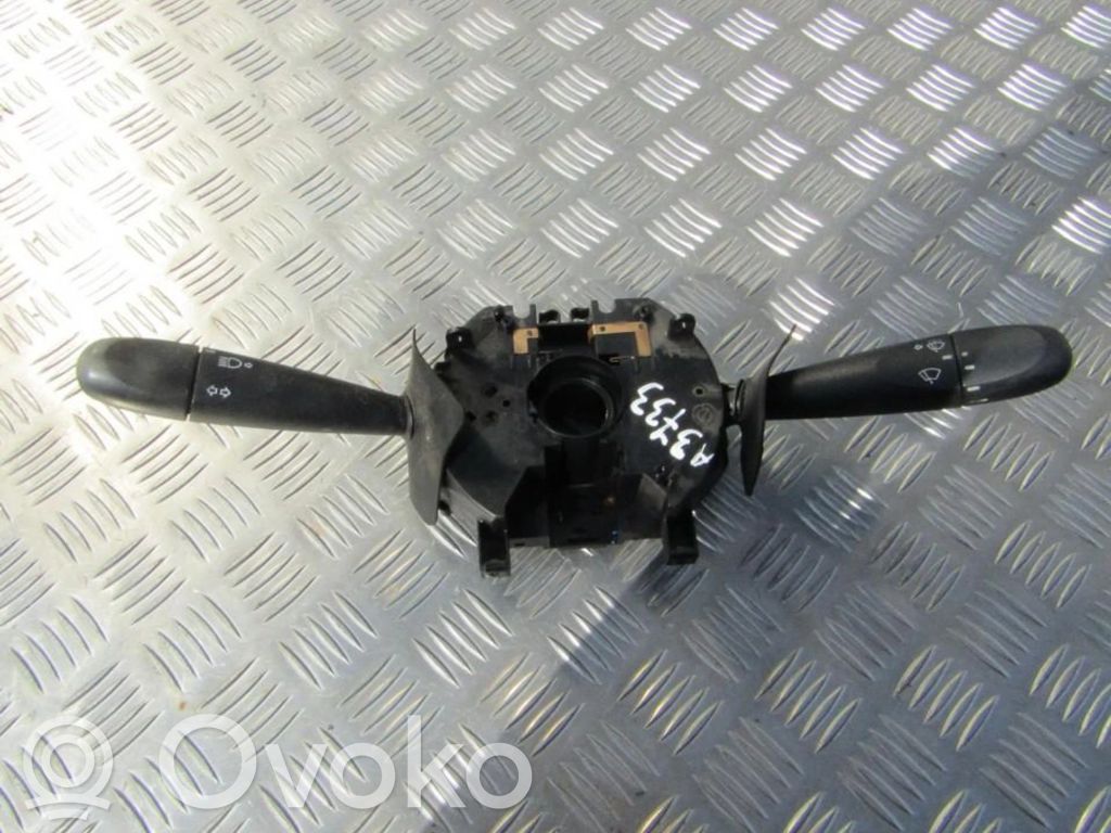 Alfa Romeo 156 Bloc semnalizator și ștergător parbriz 