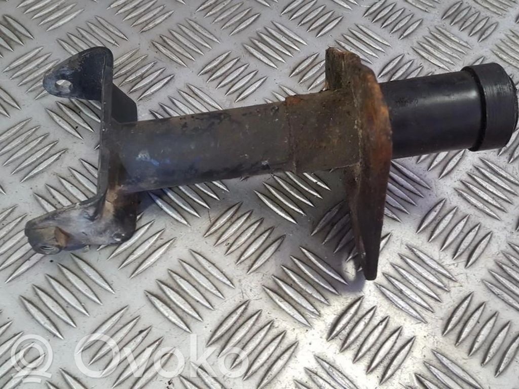 Volkswagen PASSAT B5 Suport montare bară față 