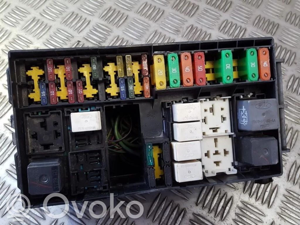 Sulakerasiasarja   98AG14A067AC,98AG14A142AC,98AG14A142AC,98AG14A067AC