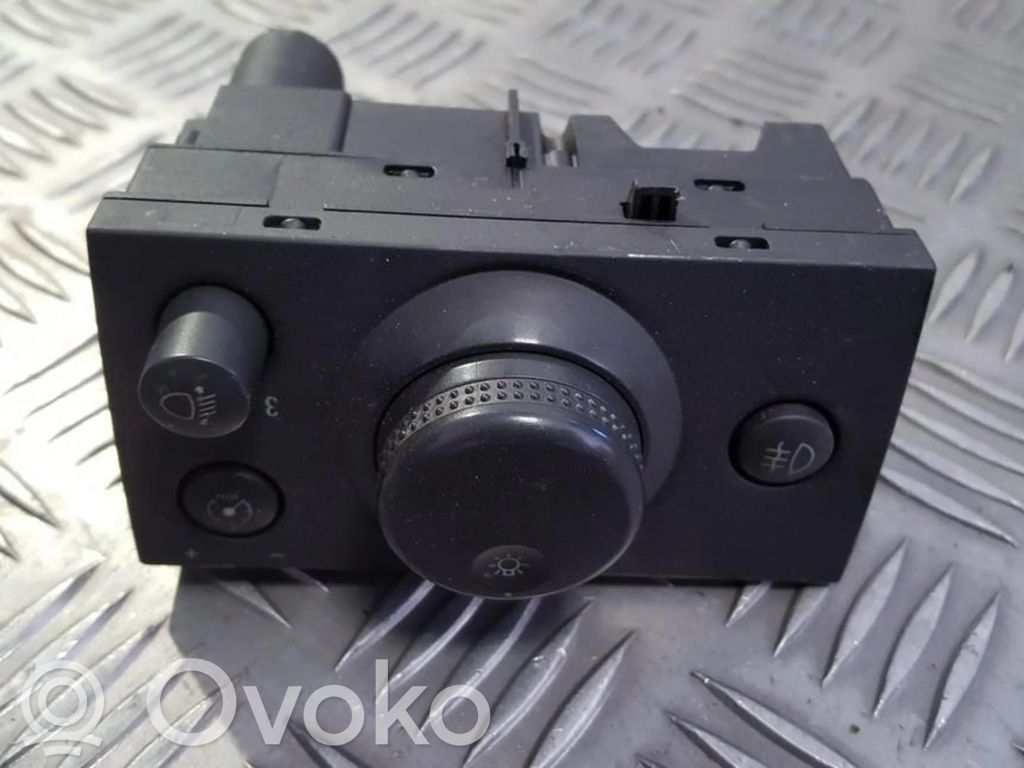 Opel Vectra C Light switch 