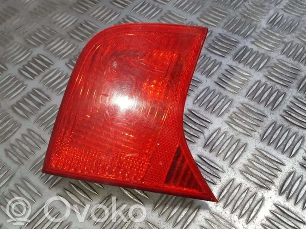 Audi A4 S4 B7 8E 8H Luci posteriori del portellone del bagagliaio 