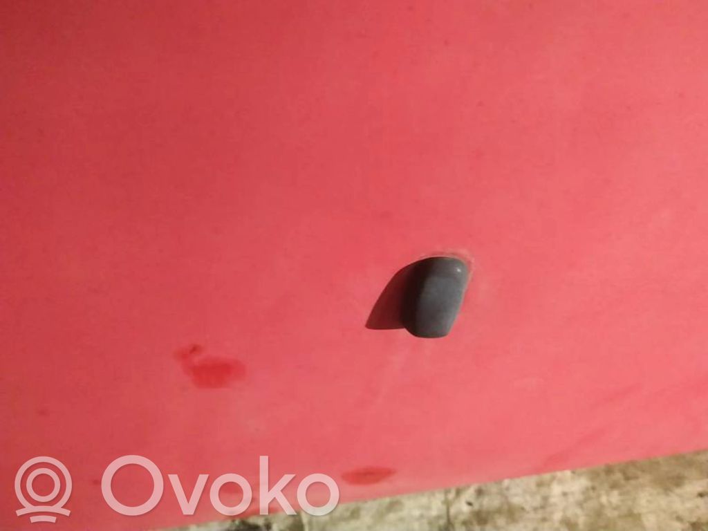Windshield washer spray nozzle