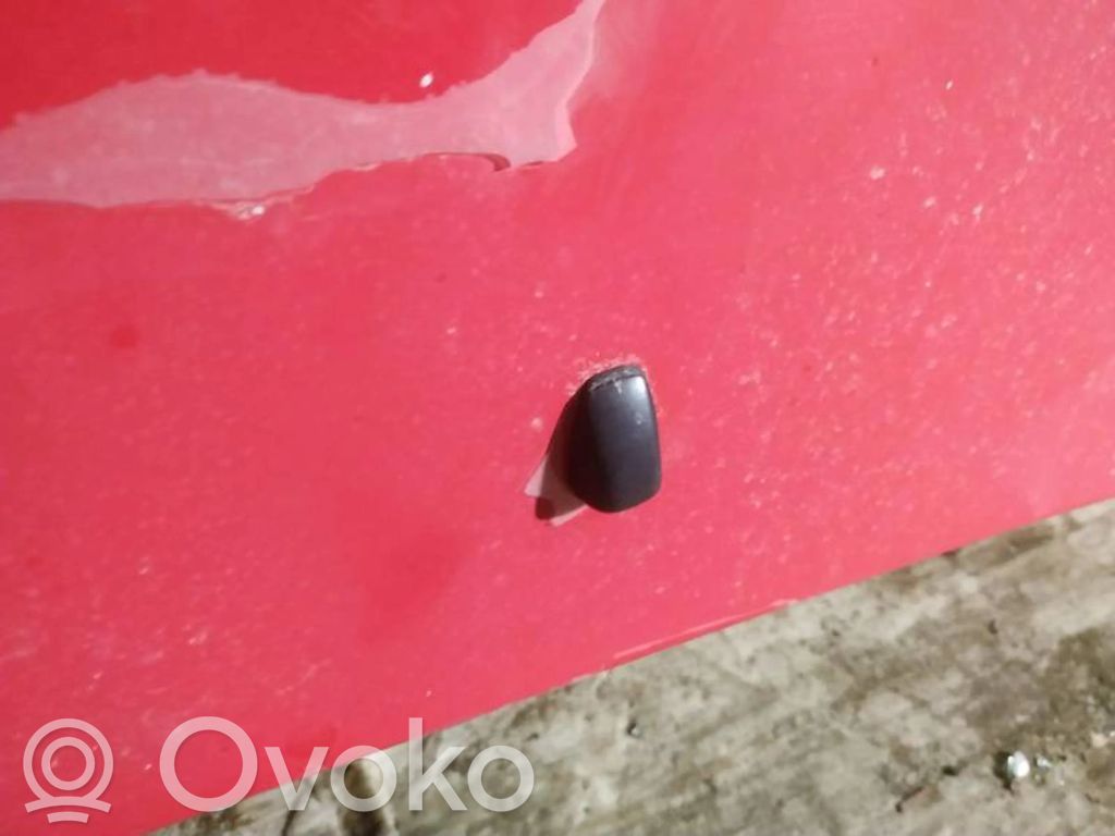 Windshield washer spray nozzle