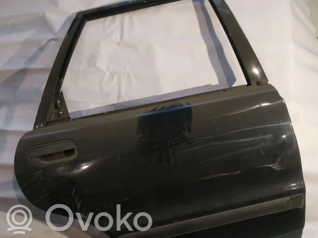 Volvo S40, V40 Aizmugurējās durvis 