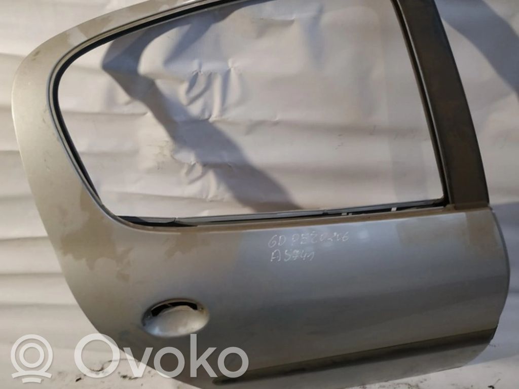 Peugeot 206 Puerta trasera