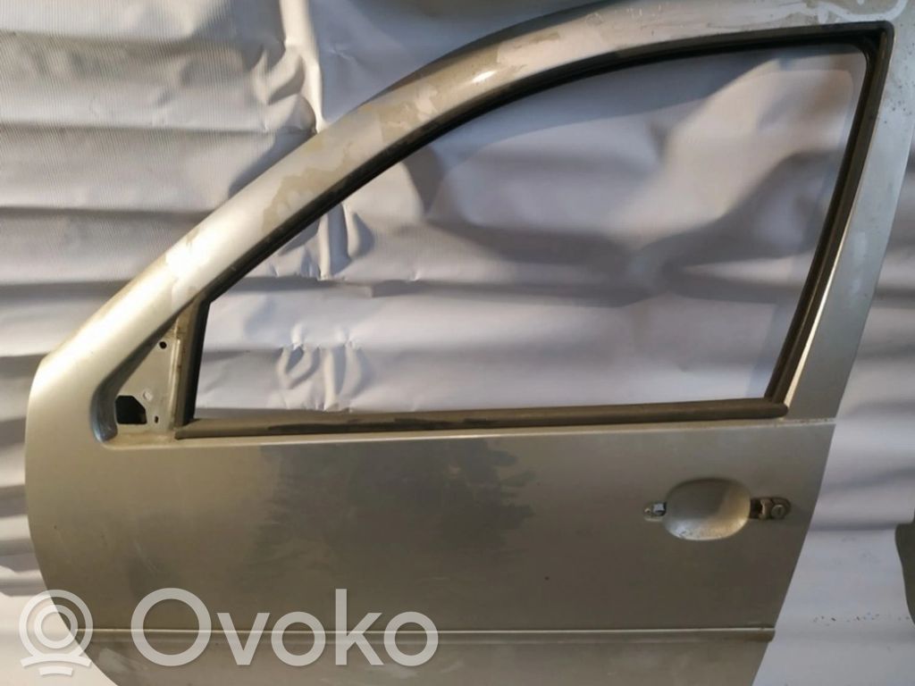 Volkswagen Bora Передняя дверь
