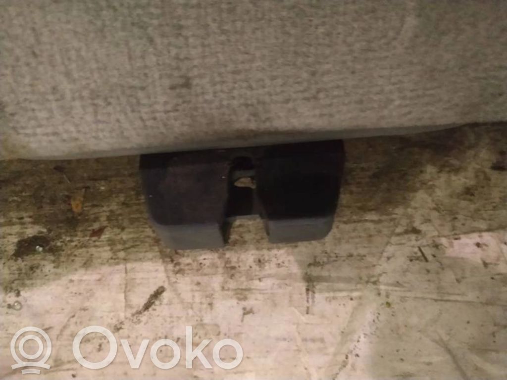 Tailgate/trunk/boot lock/catch/latch